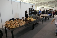 2019.10-ZooPark-Lublin-Wystawa-Zdjecie-029-Skaly-korzenie-ozdoby